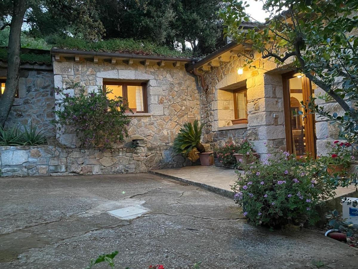 Su Lidone Apartment Ozieri Exterior photo